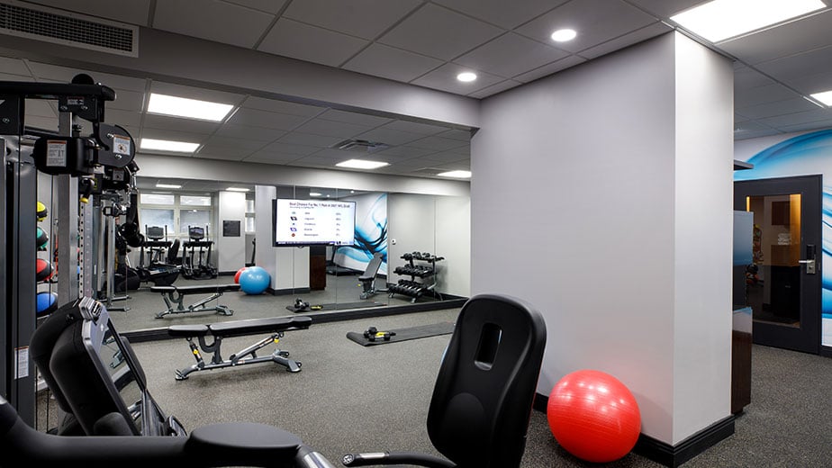 Fitness Center in Hotel Metro Milwaukee, wisconsin